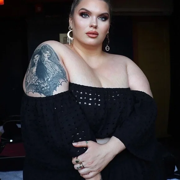 Zelie for She Black Textured Two Piece Set - Picture 5 of 5